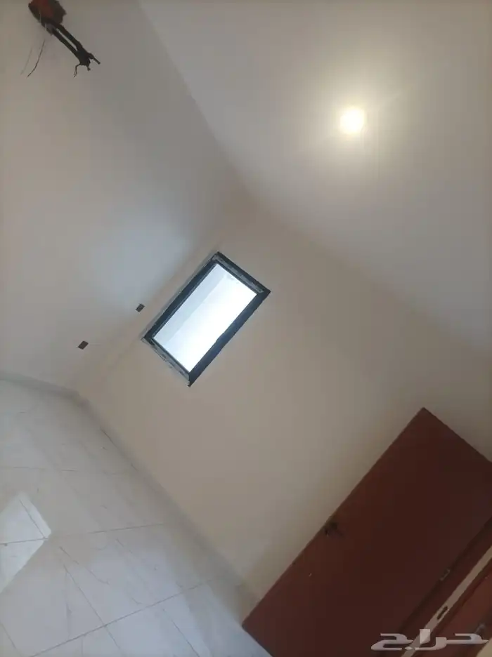 شقه دوبلكس اعالي جده للايجار 7 غرف دورين 6