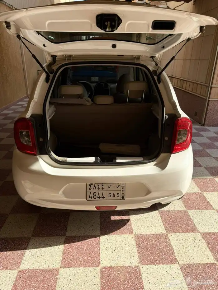 نيسان صني هاتش باك2020 2