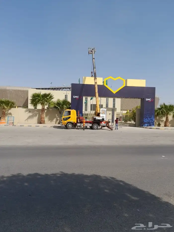 فوركلفت رافعات شوكيه وكرينات للأيجار 3