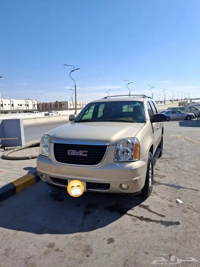 جمس يوكن بحالة ممتازة للبيع 1