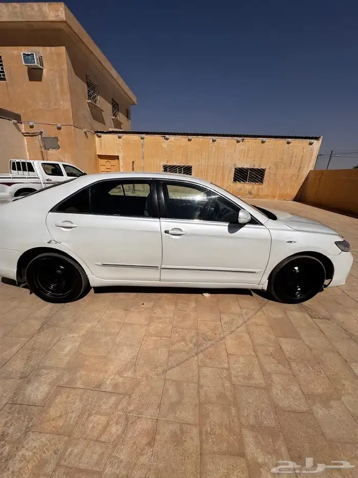 كامري 2011نص فل 1