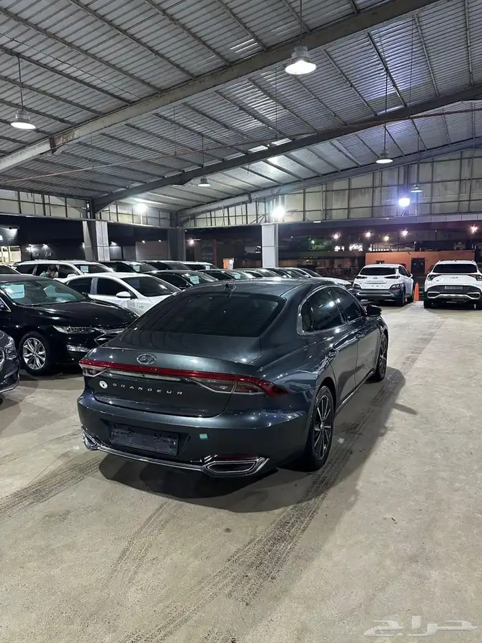 هيونداي ازيرا رصاصي 2021 بنزين بطاقة جمركية وارد كوريا 4