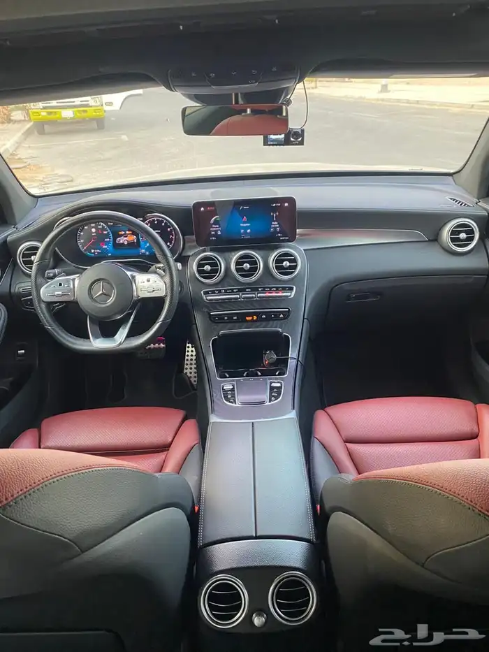 مرسيدس GLC 300 موديل 2021 11