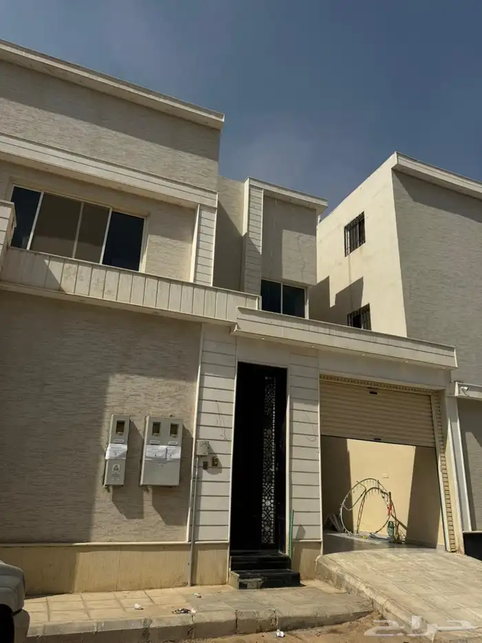 فيلا للإيجار حي تنال الرمال 4