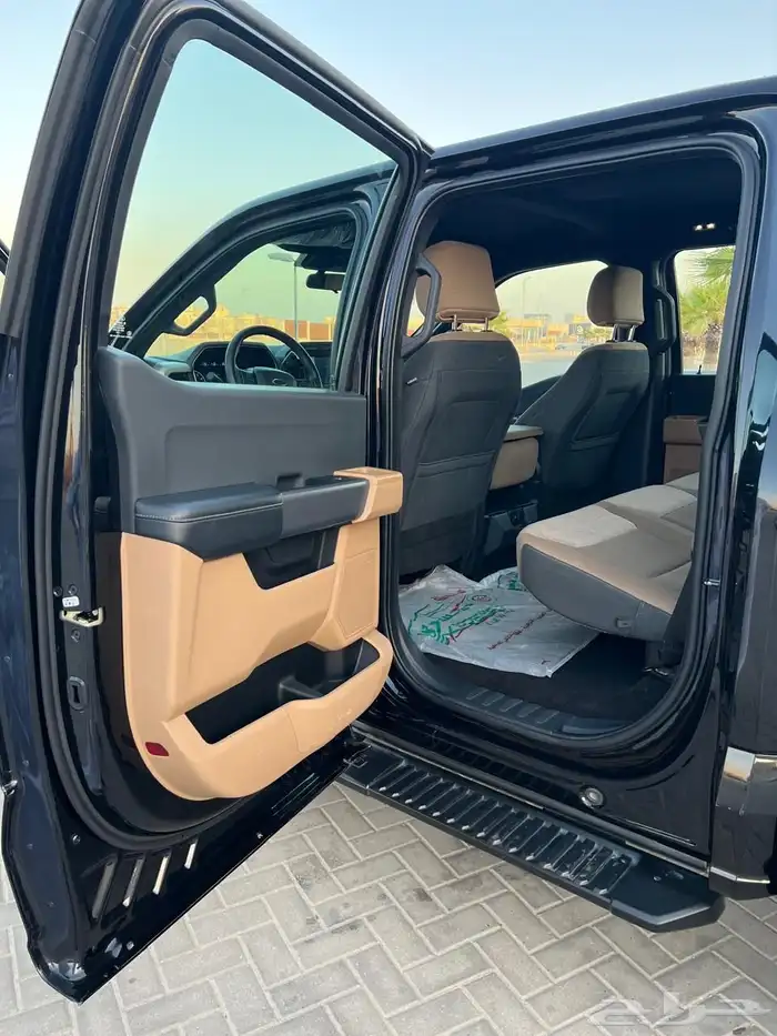 للبيع فورد F 150 موديل 22 وكالة 15