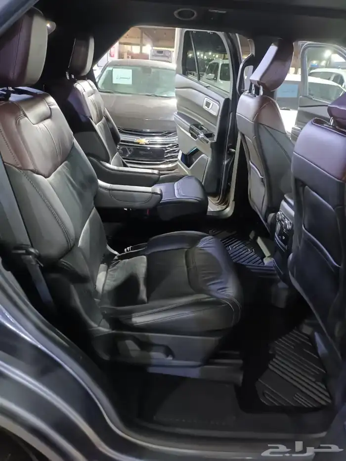 فورد اكسبلور رصاصي 2022 بنزين بطاقة جمركية وارد كوريا 7