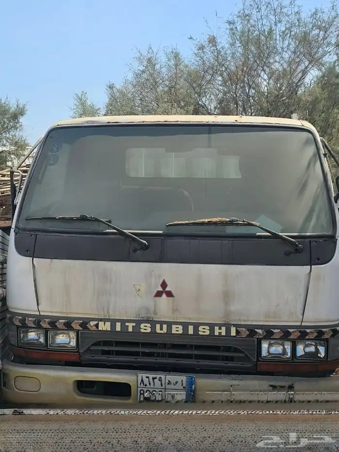 (تم البيع)دينا موديل 2000 شغال بيع مسقطه 0