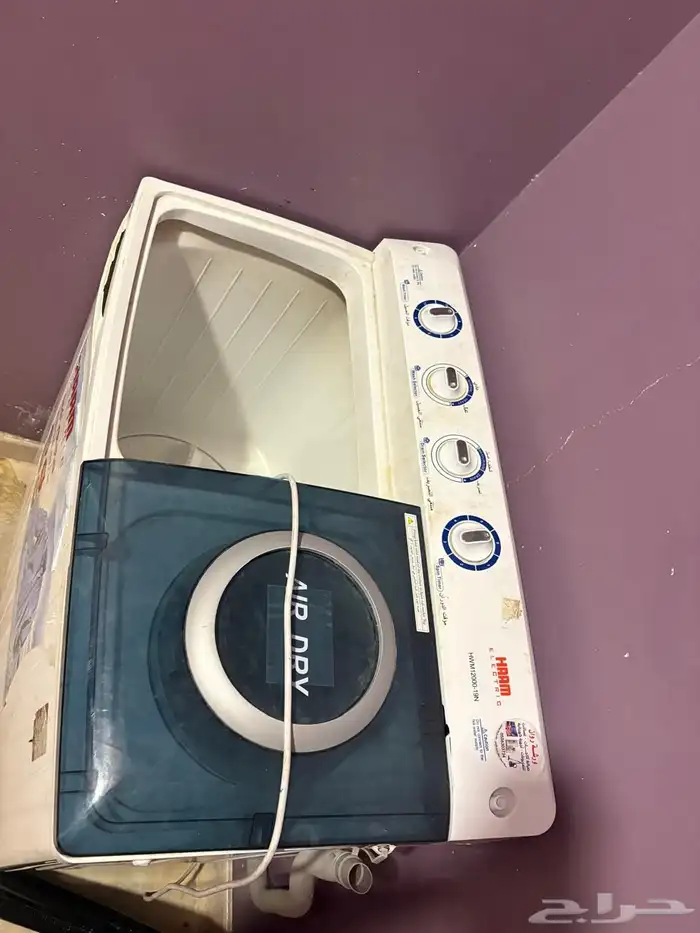 اثاث متفرق للبيع بسراة عبيده ب 200 ريال قابل للتفاوض 3