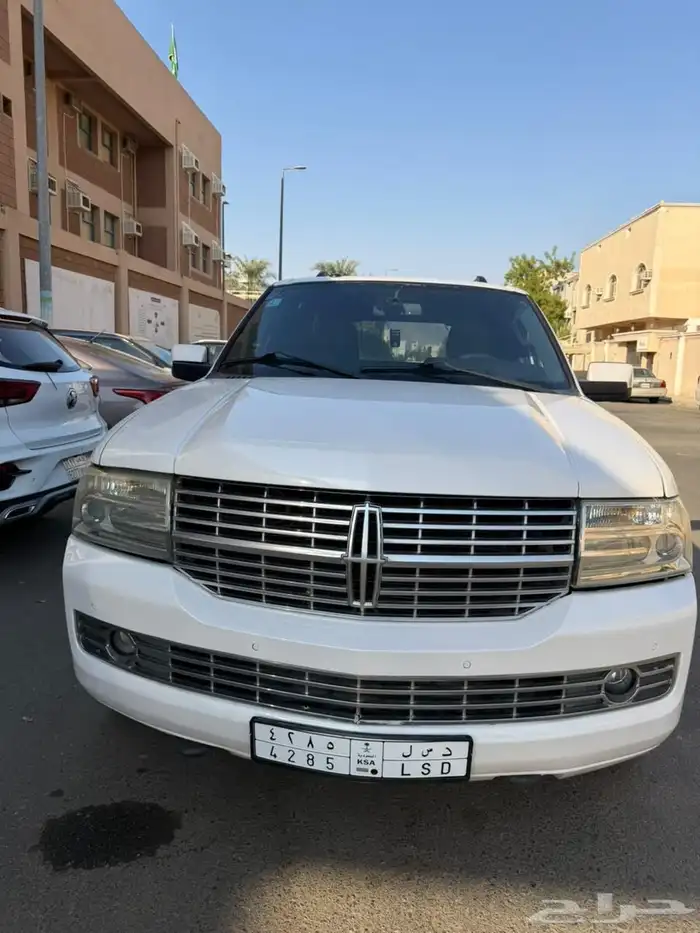 لينكولن نافيجيتور 2013 5