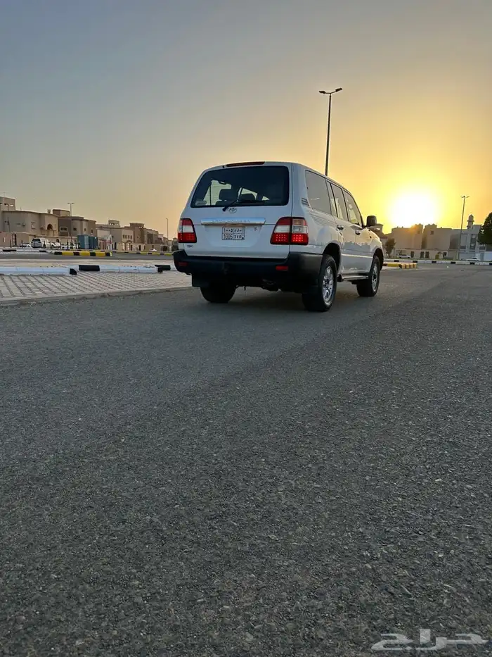 لاندكروزر هدد 2007 قير عادي اساس 7