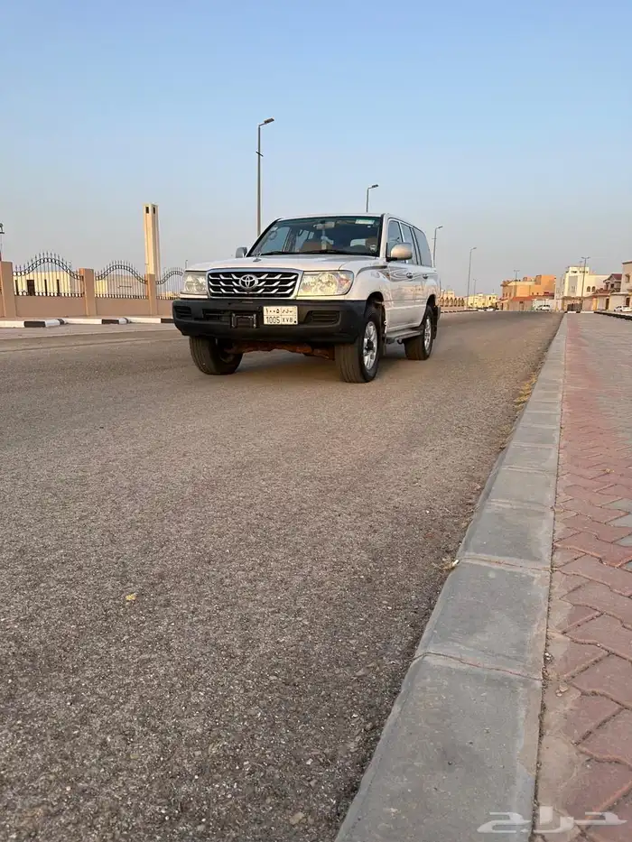 لاندكروزر هدد 2007 قير عادي اساس 6