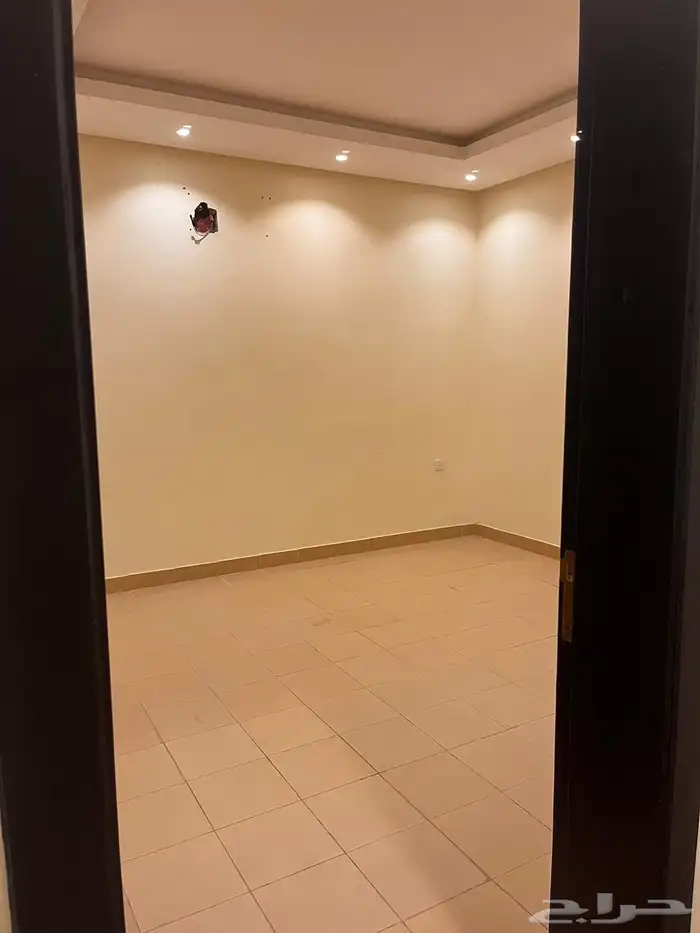 شقة للإيجار حي الشفا عكاظ 2