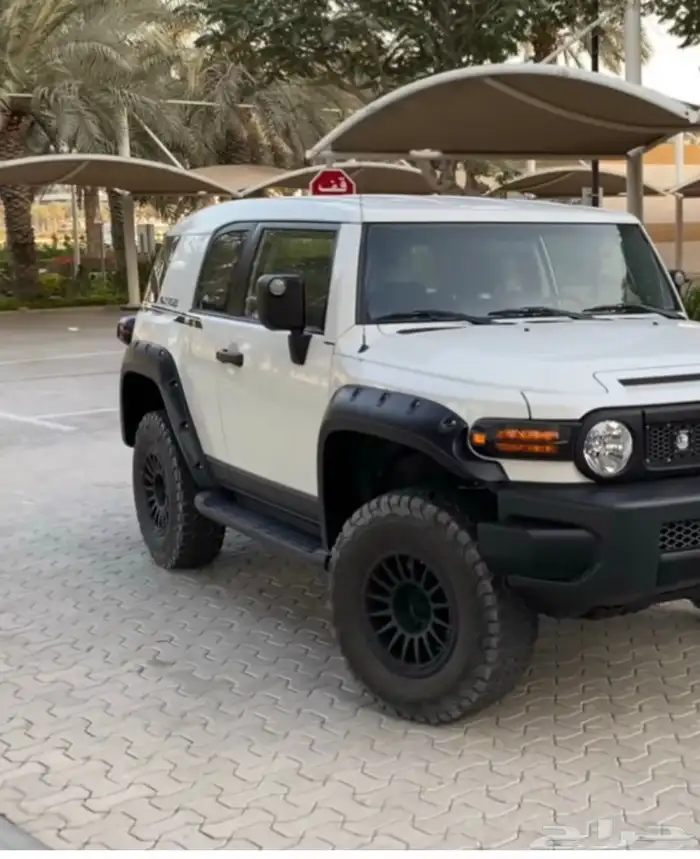 رفارف رياضيه لسياره إفجي نفس الصوره صناعتها صيني للبيع 0