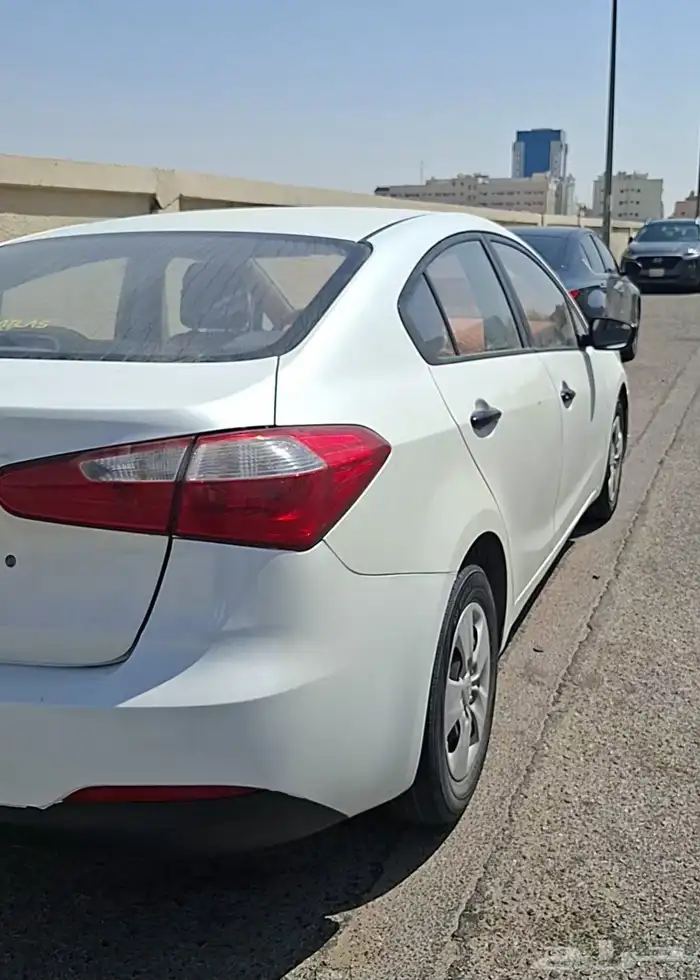 كيا سيراتو موديل 2015 1