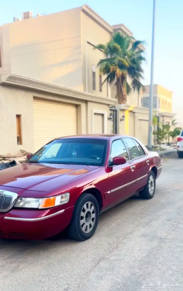 للبيع مركيز 1999 نظيف عنابي 8