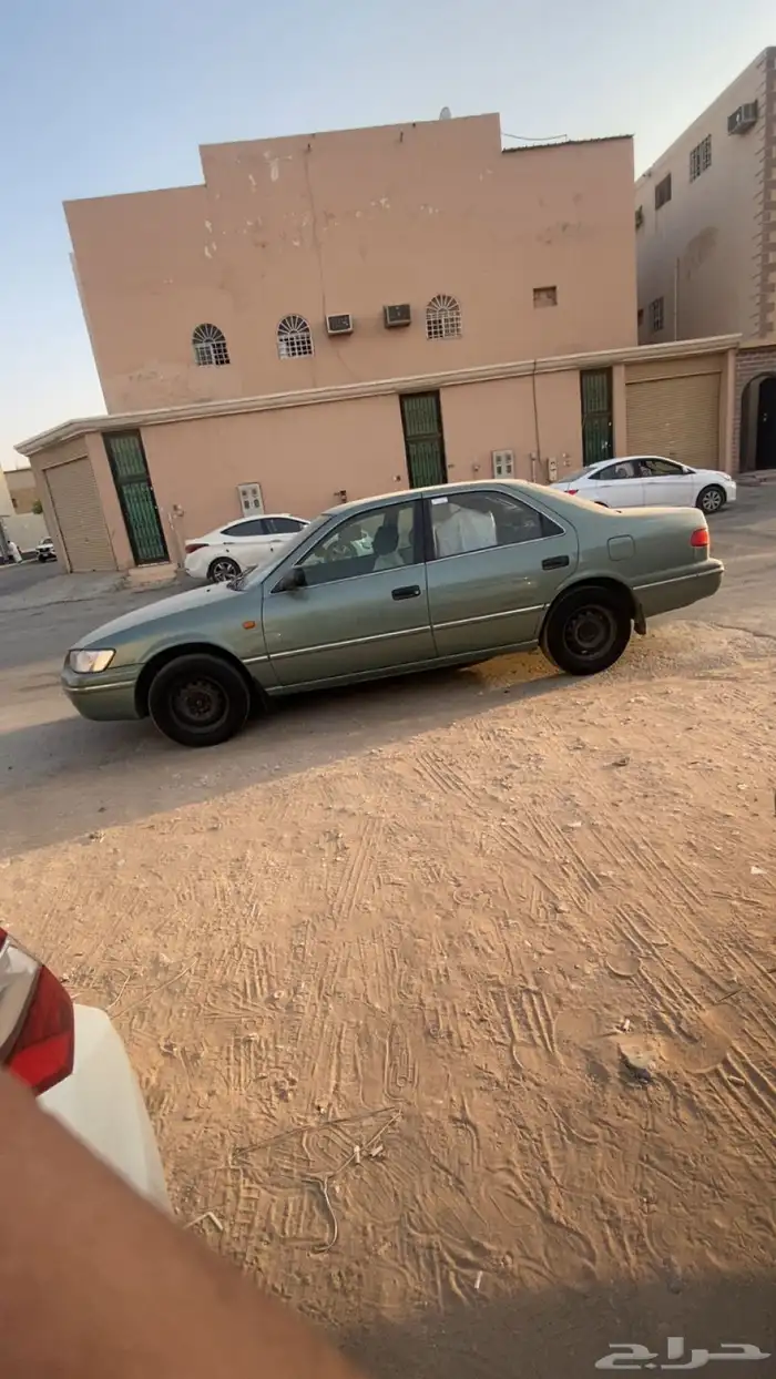 كامري للبيع موديل 2002 2