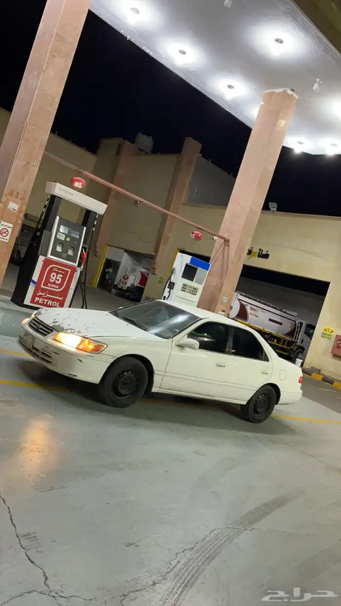 للبيع كامري 1