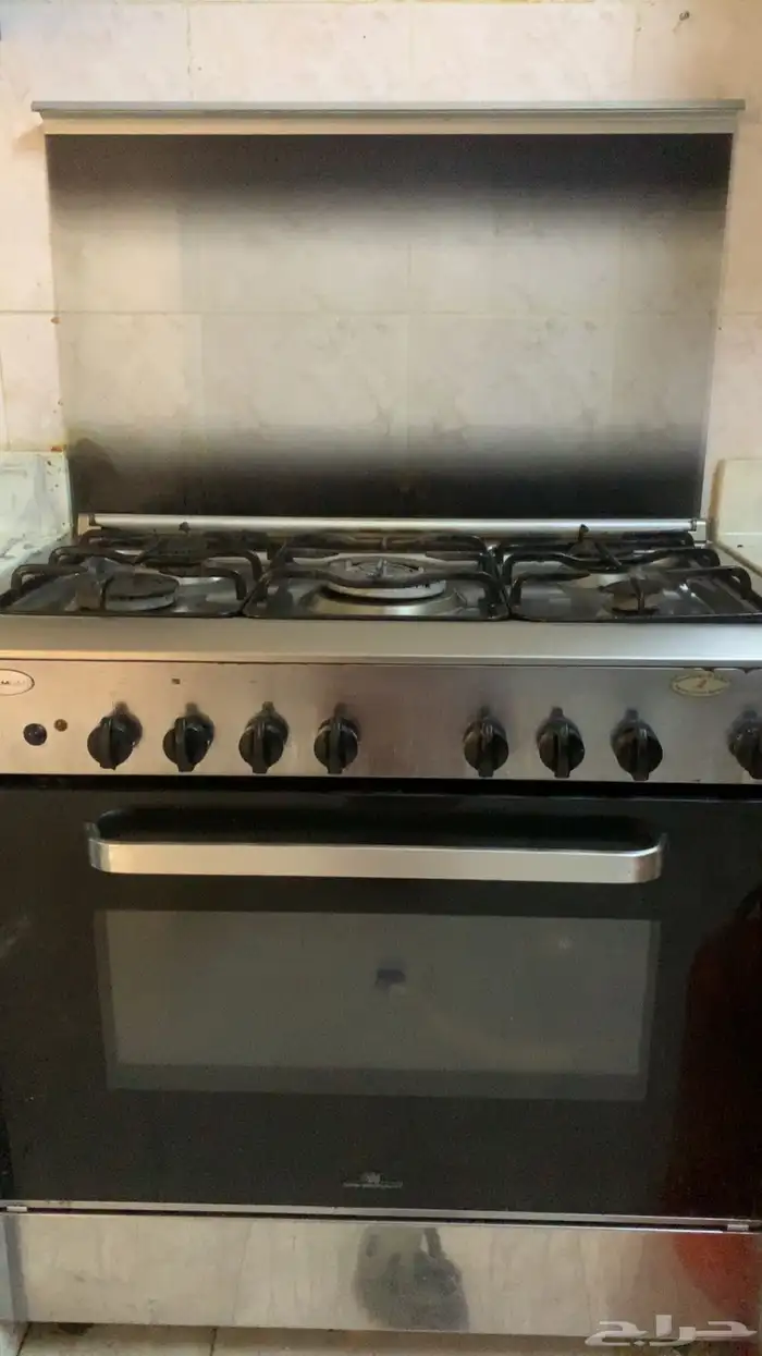 للبيع فرن وثلاجه توشيبا شبه جدد وليس بهن اي خراب 3