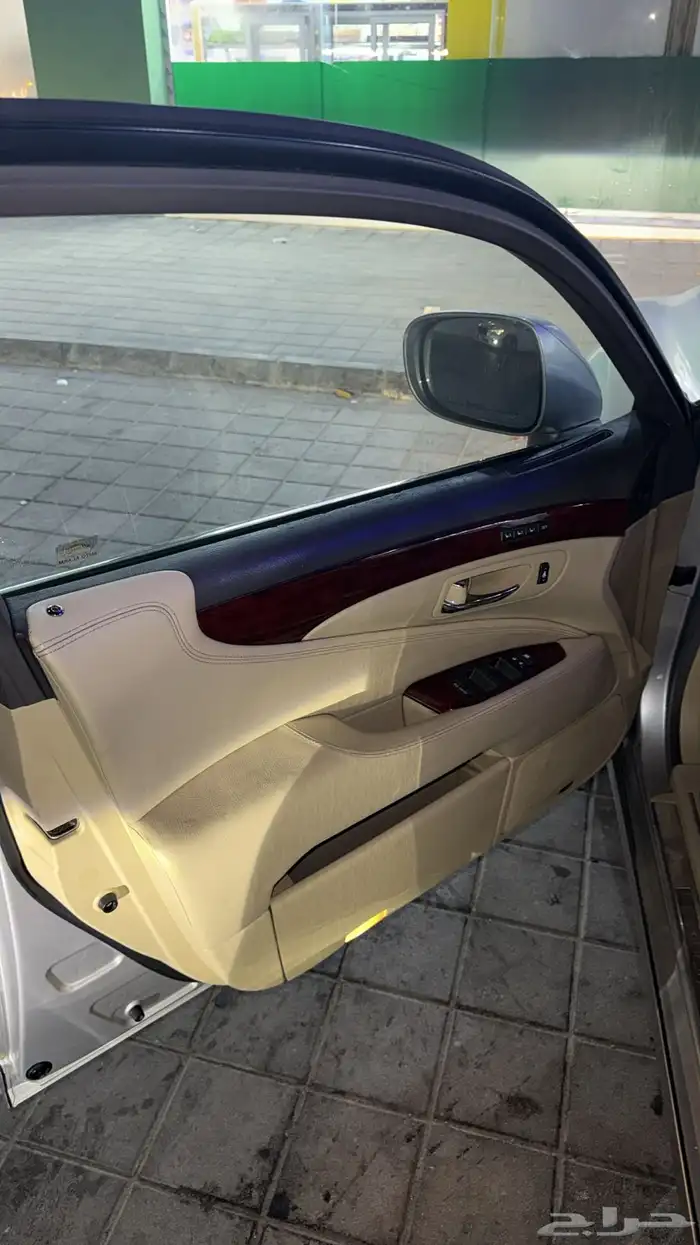 للبيع او البدل لكزس LS469L 2