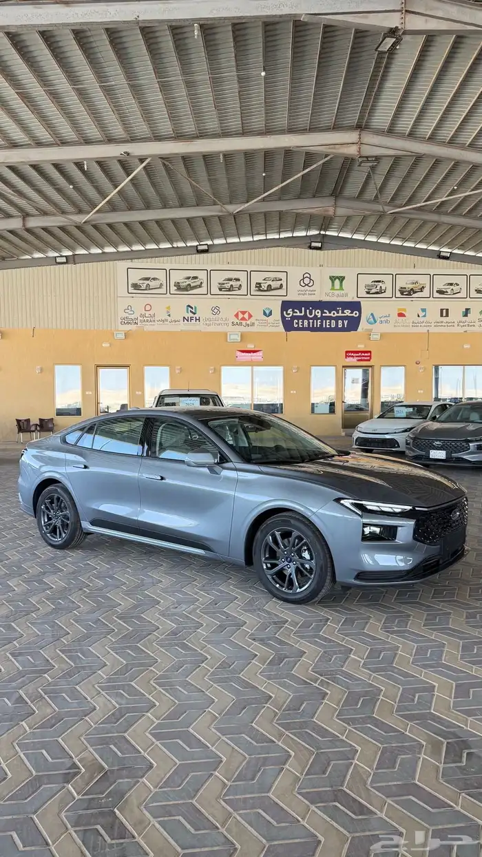 فورد تورس 2026 امبيانتي ( اسود - رمادي ) بسعر 123400 شامل 8