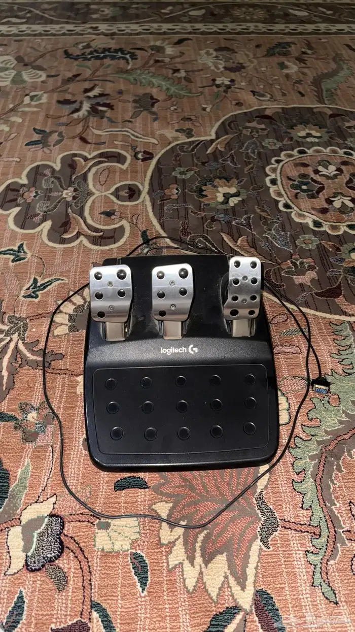 طارة مع ملحقاتها سوني 4 3 كلها تشبك 3