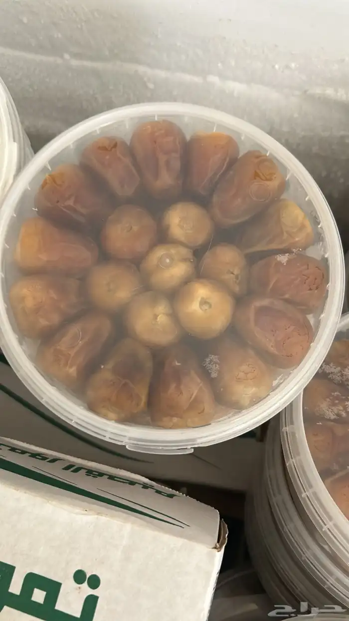 أفخر تمور القصيم ملكي 23