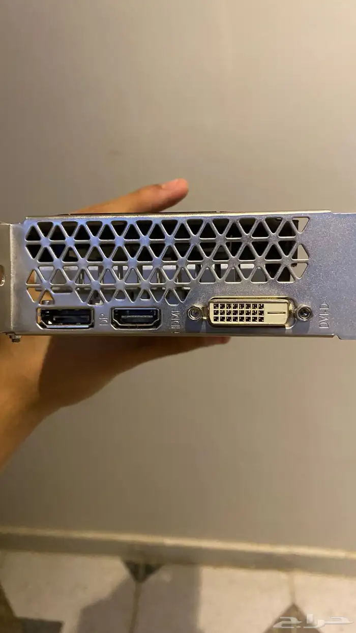 للبيع gtx 1660 s 1