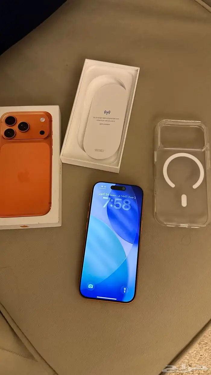 ايفون 17 برو 256 مستخدم اللون اورنج (السعر قابل للتفاوض) 1