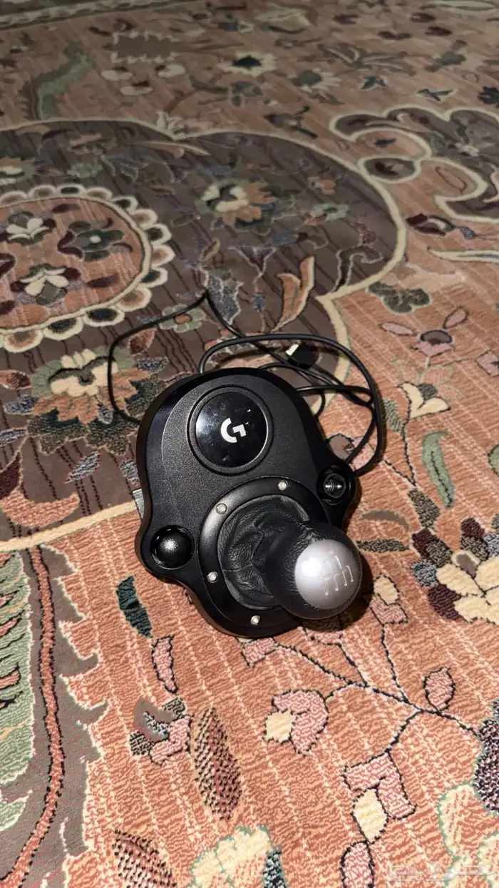 طارة مع ملحقاتها سوني 4 3 كلها تشبك 4