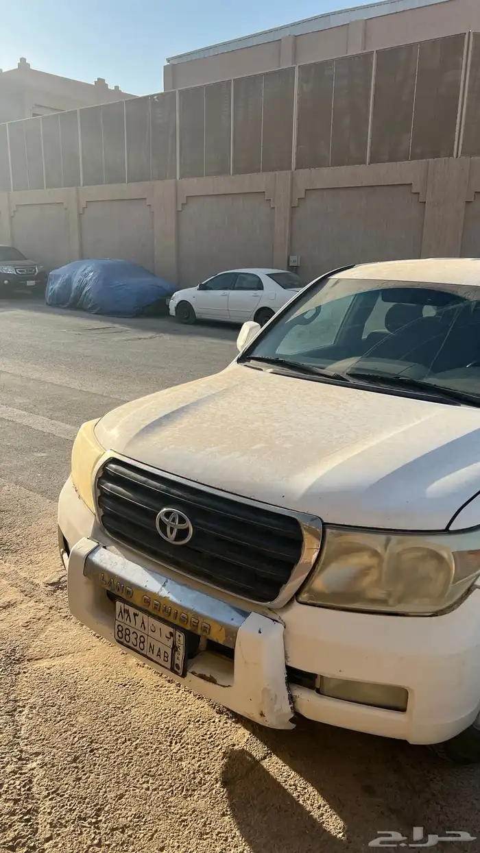 لاندكروزر 2008 1