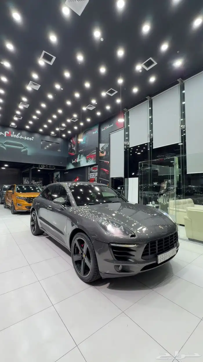 بورش ماكان بمواصفات خاصة 0