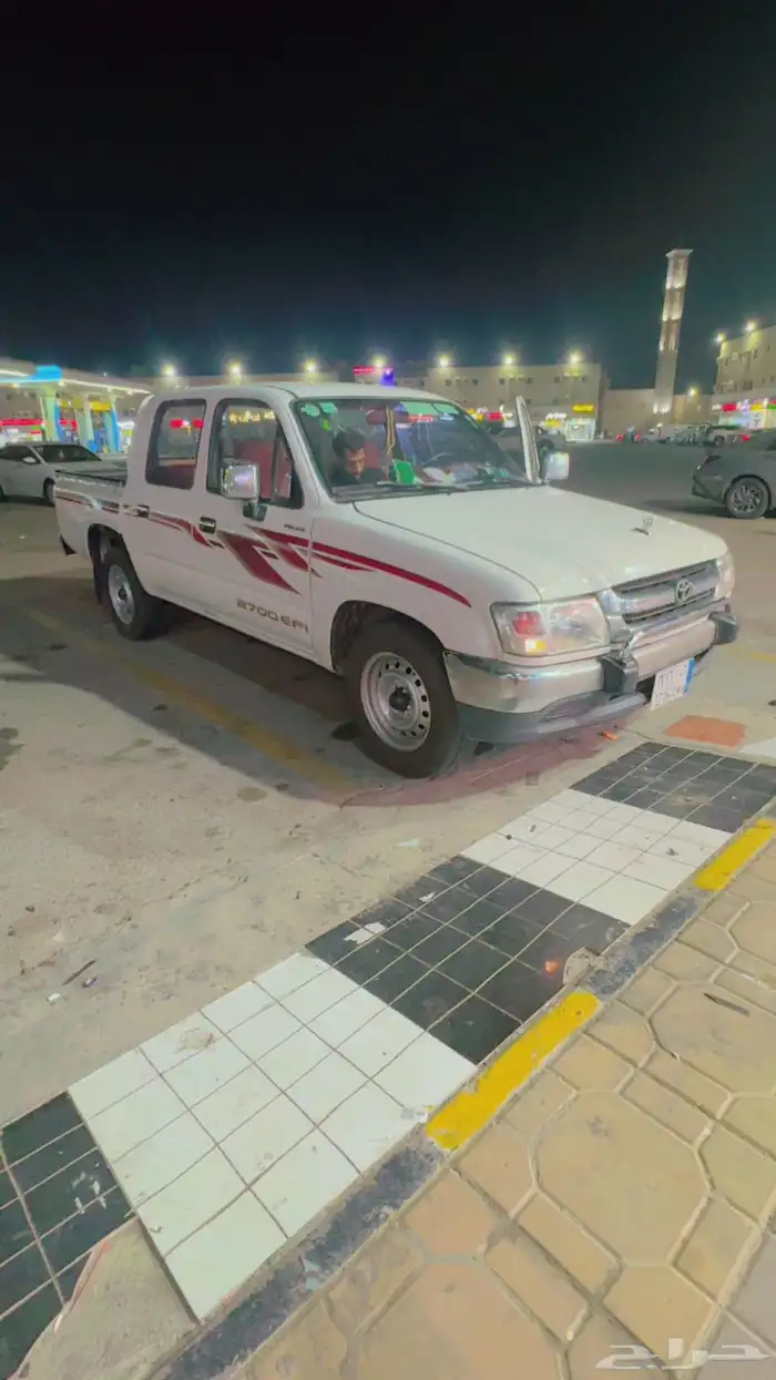 هايلكس موديل 2000 0