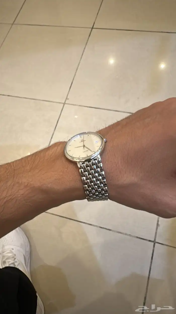 للبيع ساعه اوميغا كلاسك 1
