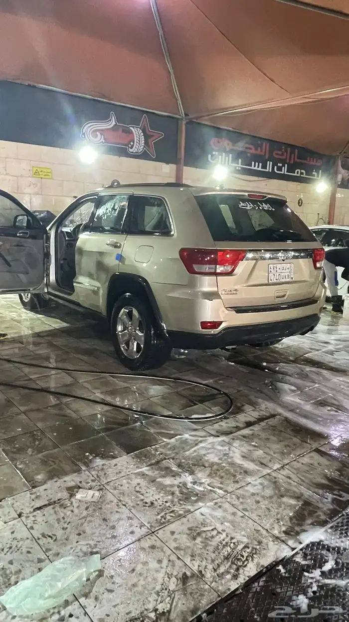 جيب جراند شيروكي 2012 2