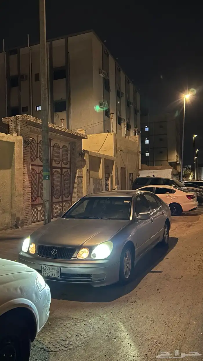 لكزس GS 2001 19