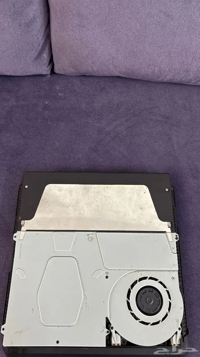 سوني 4 سلم للبيع 1