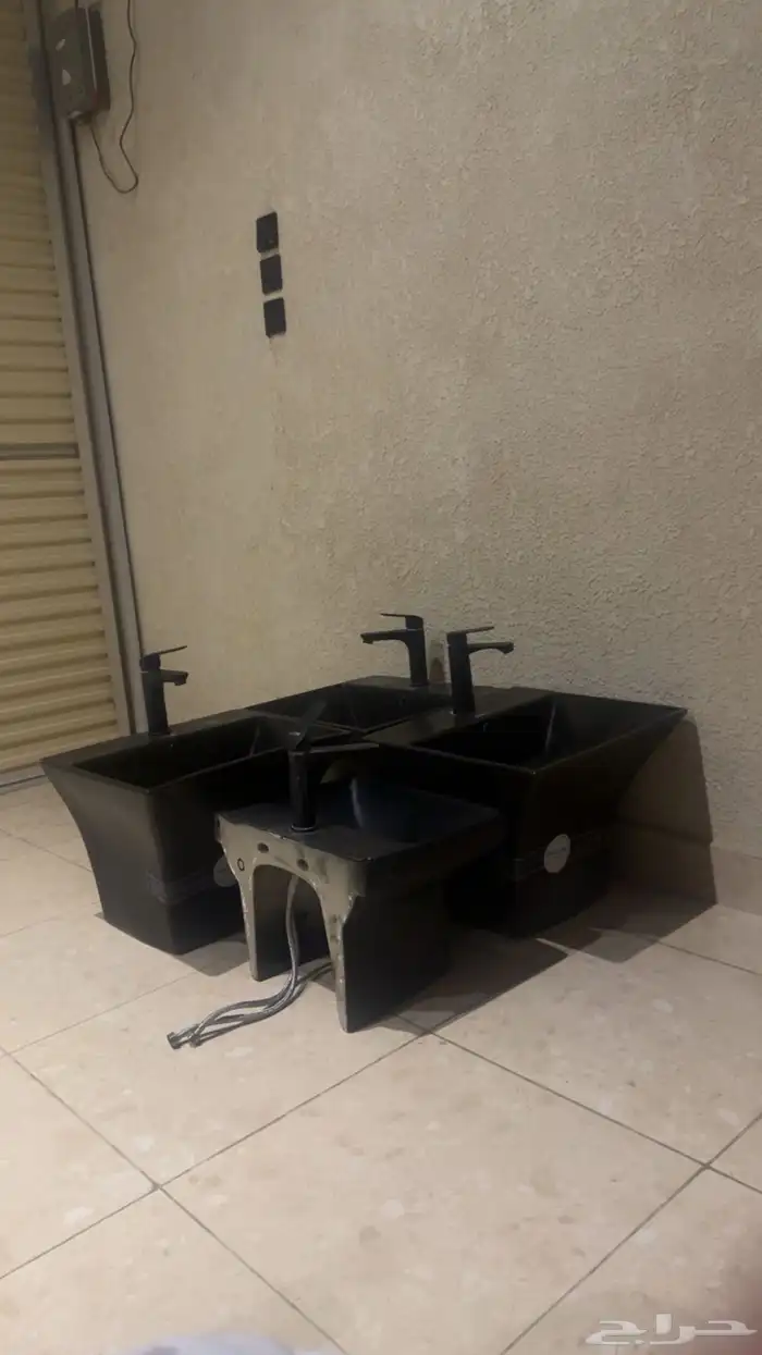 مغاسل وكراسي حمام 1