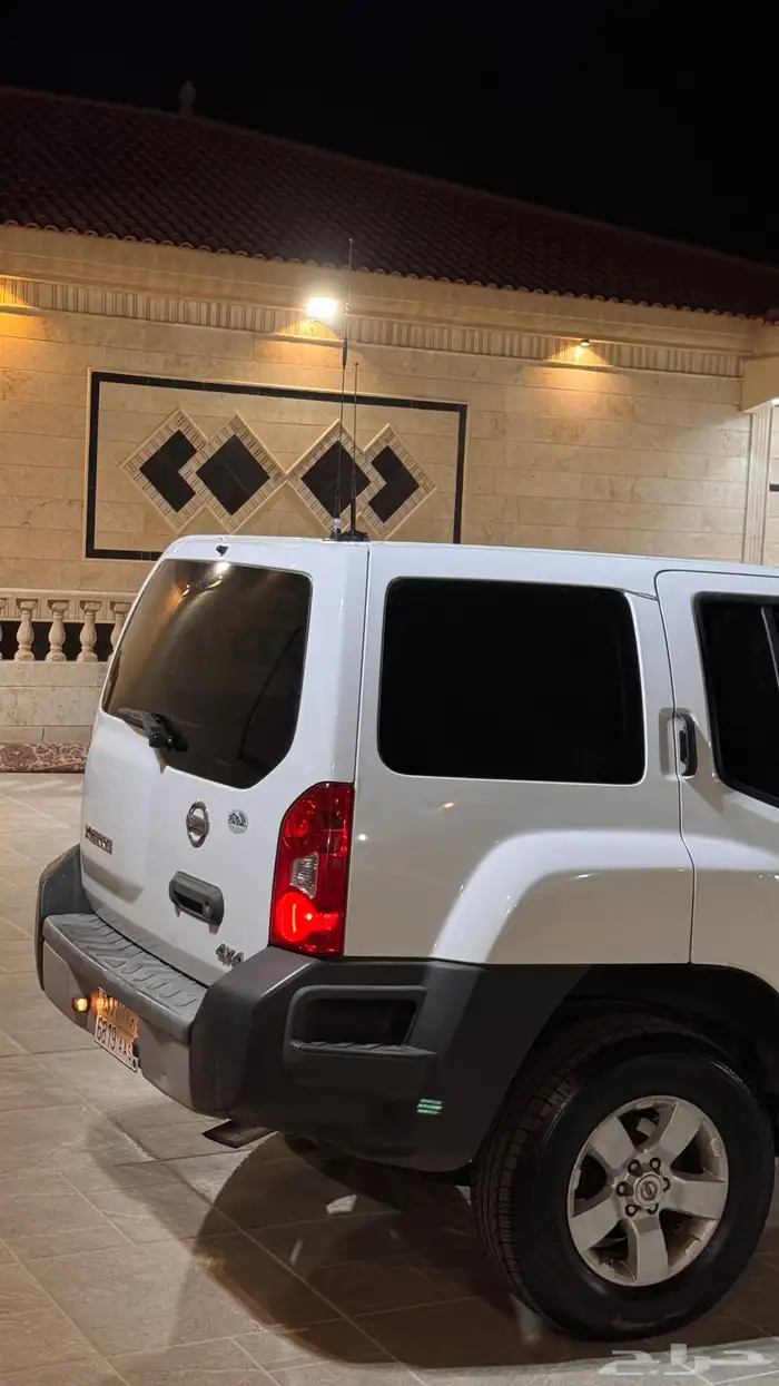 نيسان اكستيرا 8