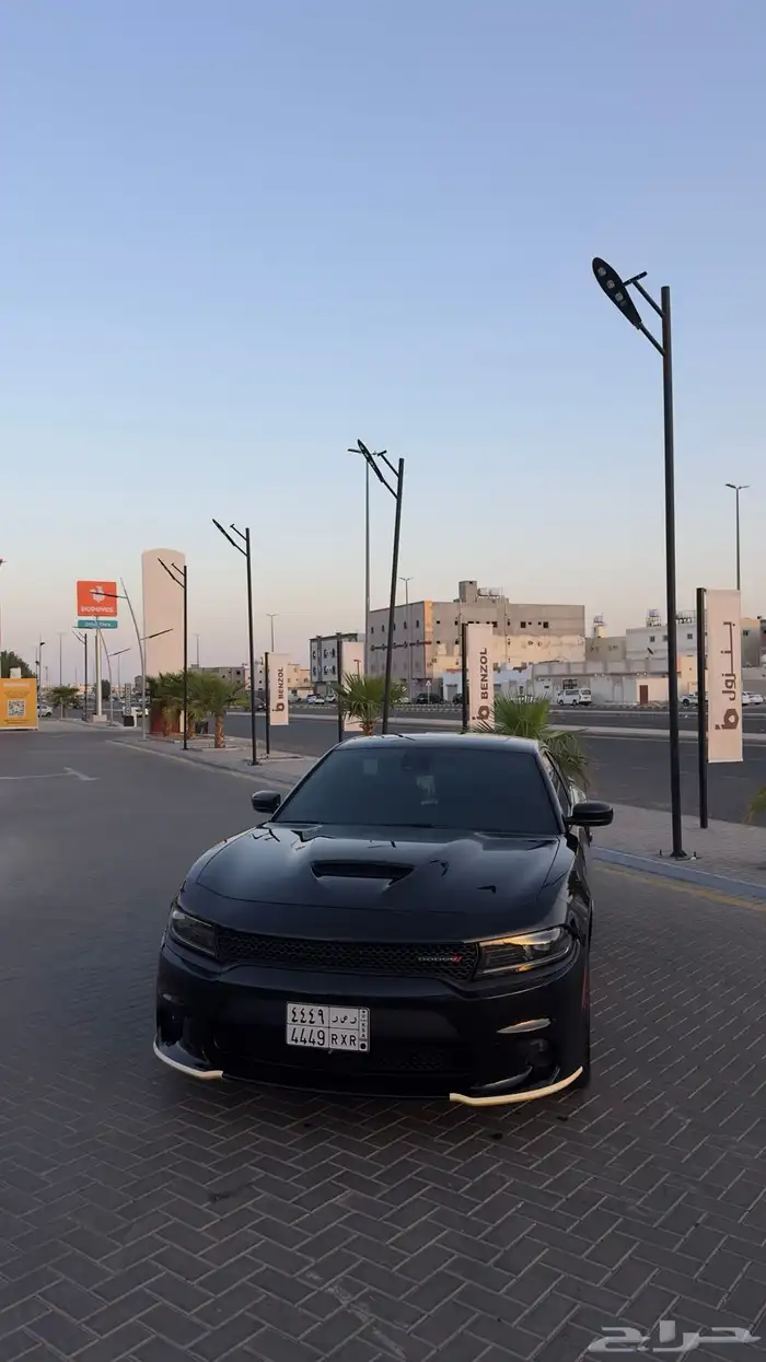 دوج تشارجر 2023 RT مخزن 25