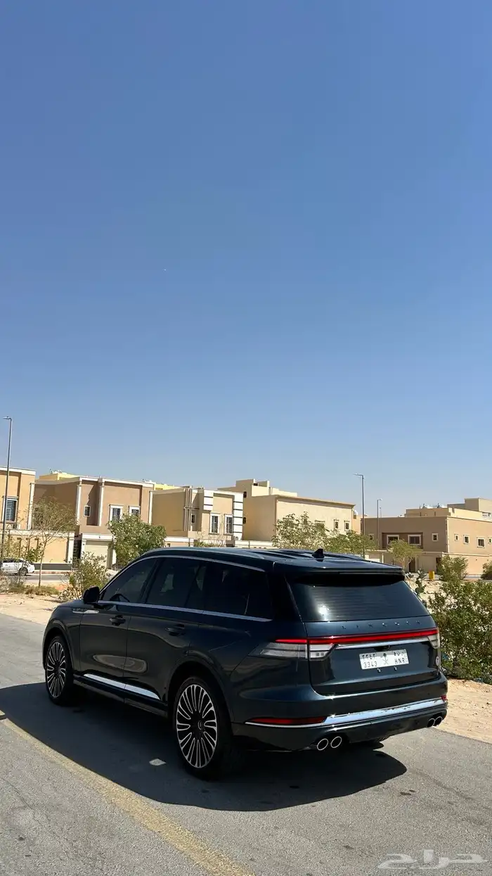 لنكولن أفياتور 2023 - فل كامل  ملكي  - ممشى قليل 3