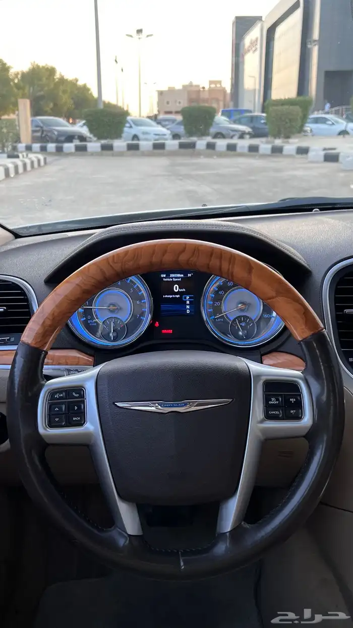 كرايزلر C300 2013 9