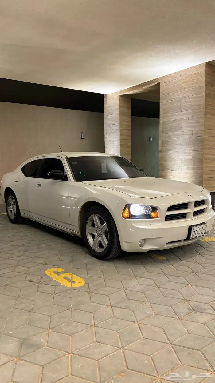 دوج تشارجر 2008 2