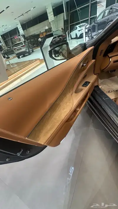 لكزس LC500 2026 index