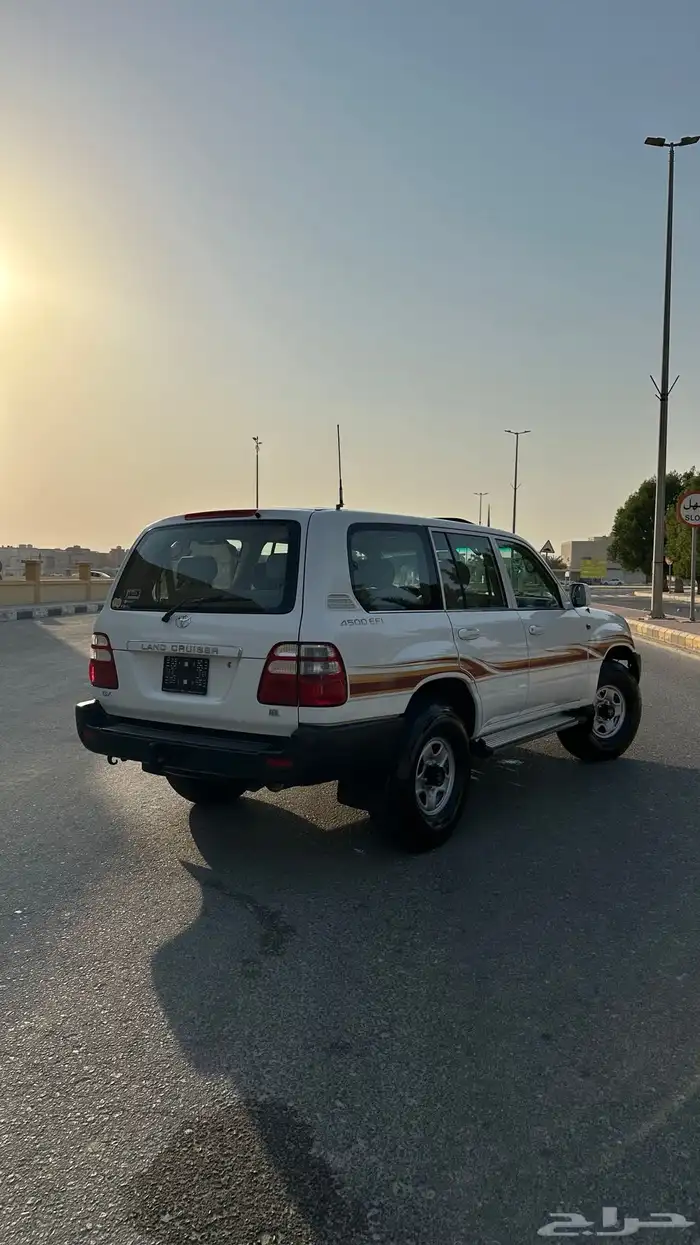 لاندكروزر GX 2004 وارد عبدالغني ( قطر ) 4
