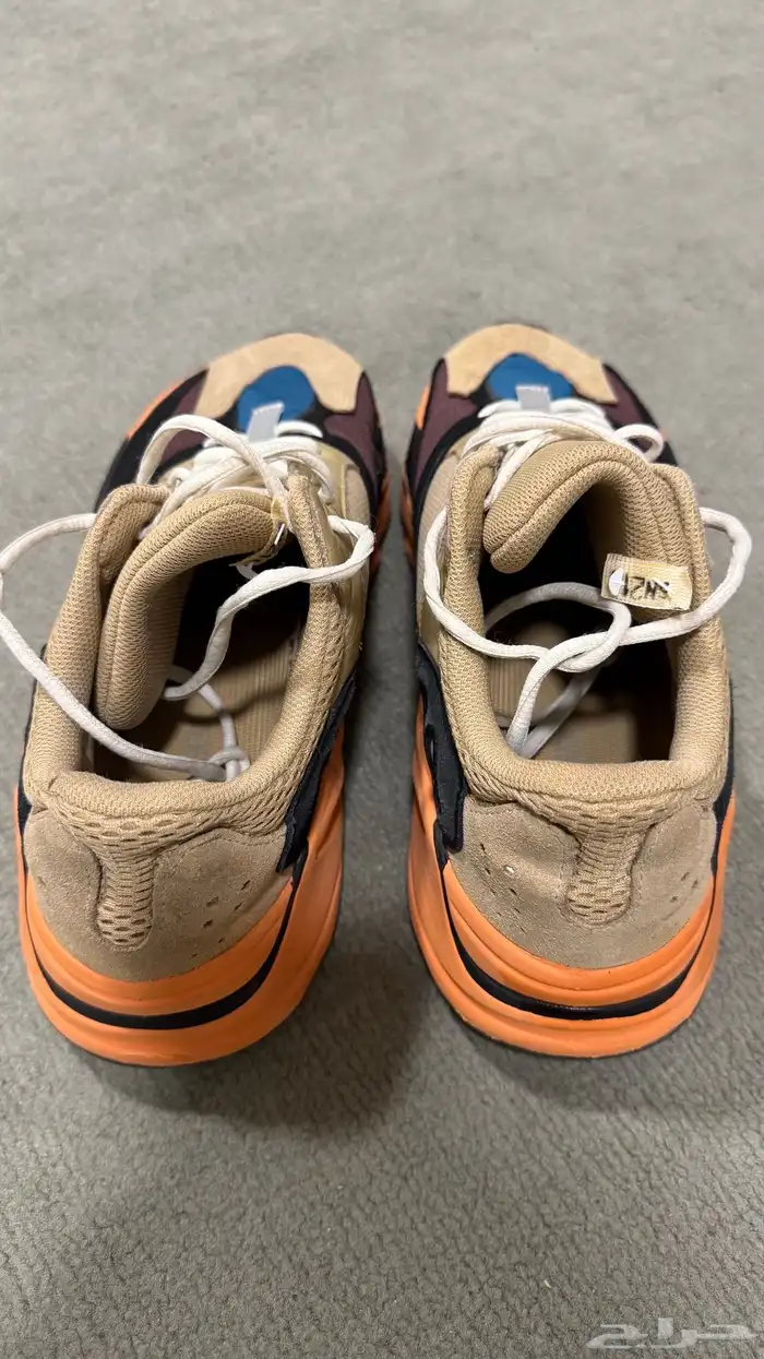 حذاء   جزمات Adidas yeezy 700 اديداس 4