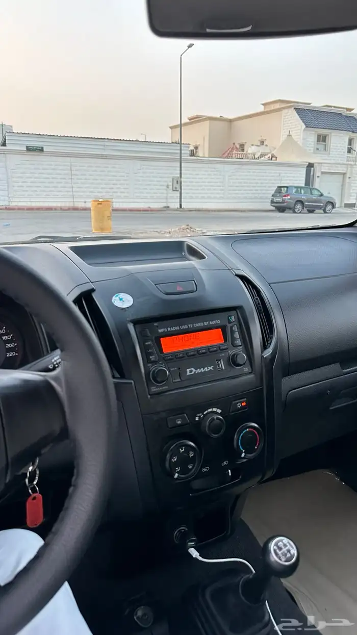 للبيع ايسوزو غمارتين عداد 47 وكاله شرط 11