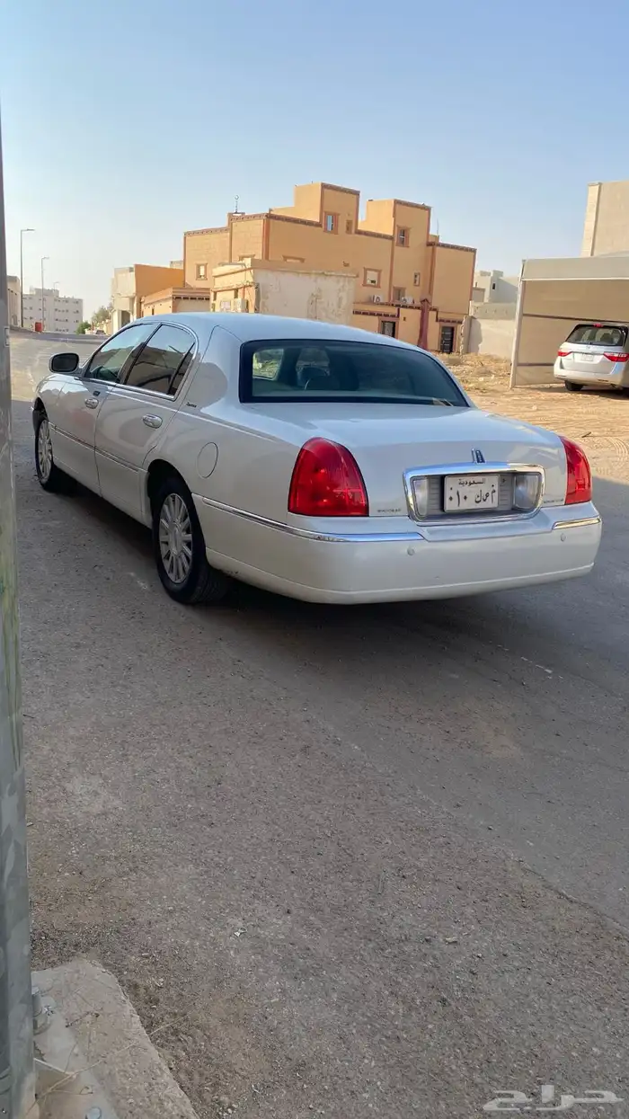 لونكن تاون كار 2004 2