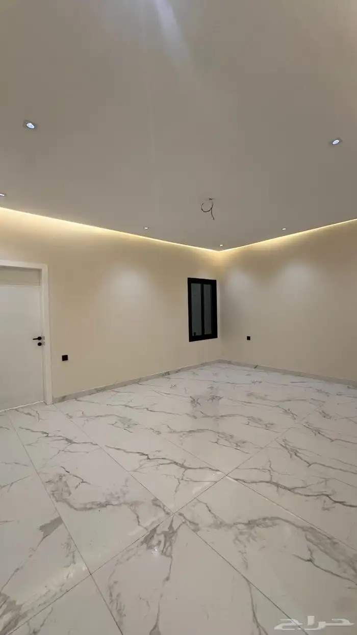 شقة جديدة لايجار بالضاحية الجبيل 2