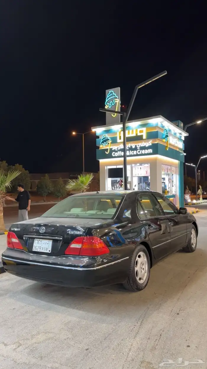 لكزس موديل 2001 LS 430 3
