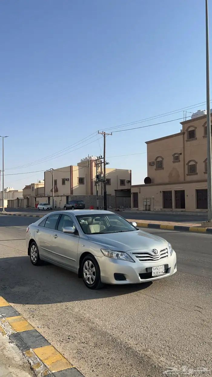 للبيع كامري 2010 8